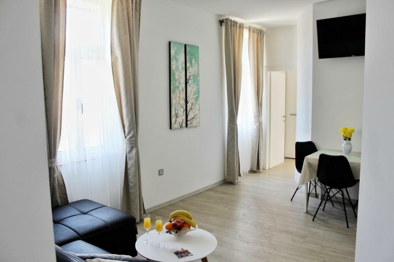 Apartment Linda Split Bagian luar foto